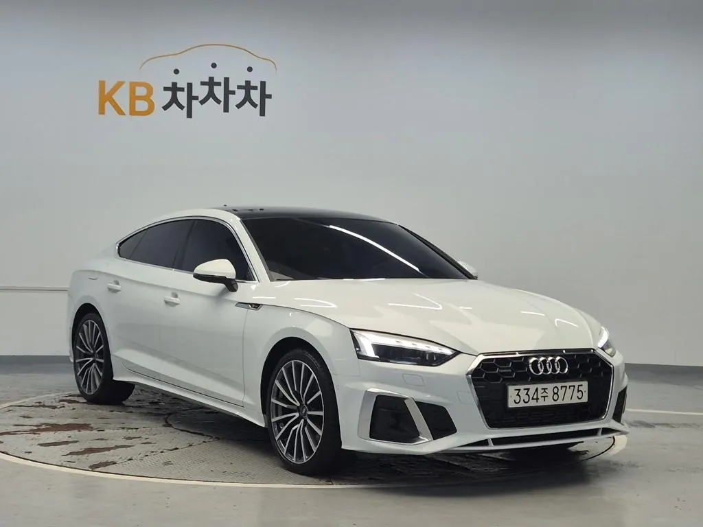 Audi A5 2023 photo 4