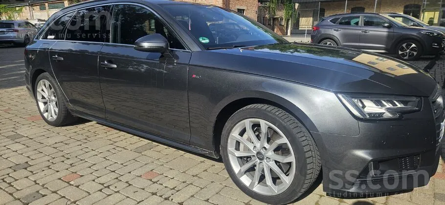 Audi A4