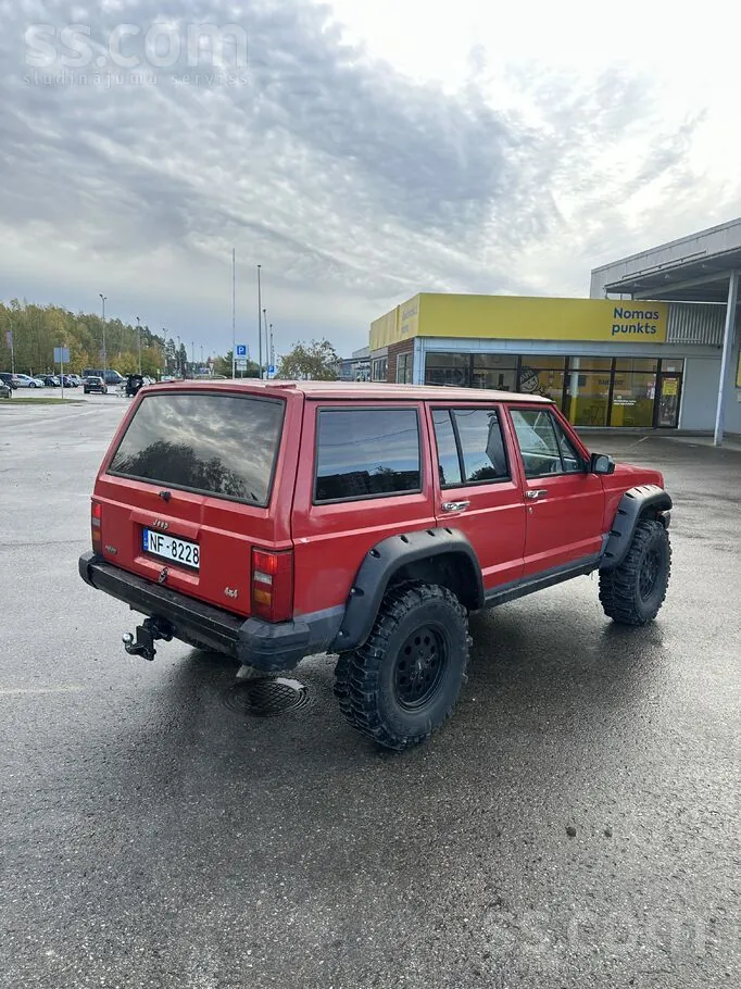 Jeep Cherokee 1993 photo 4