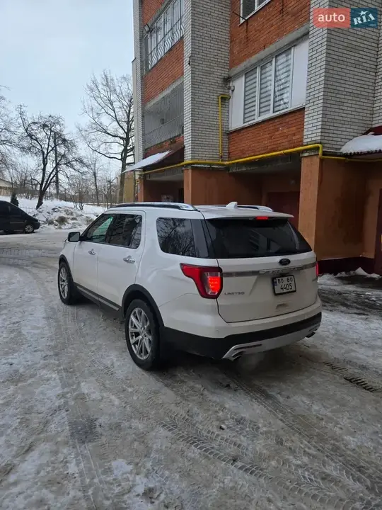 Ford Explorer 2017 photo 5
