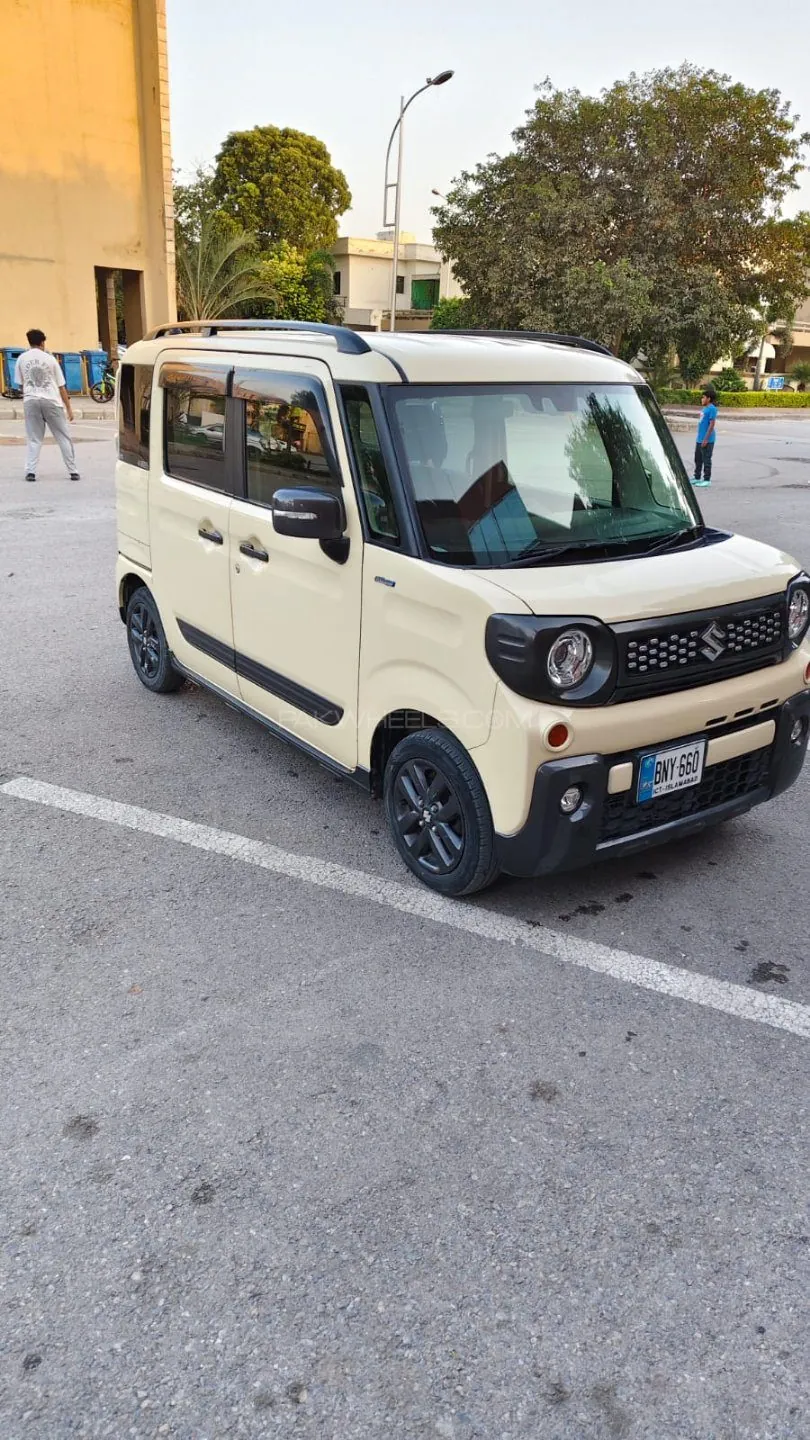 Suzuki Spacia