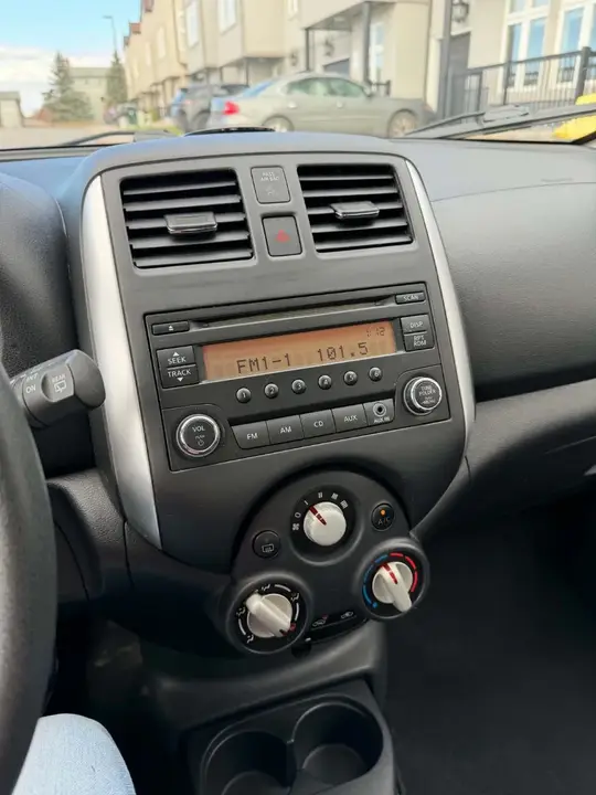 Nissan Micra 2015 photo 5