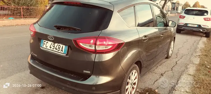 Ford C-Max 2016 photo 3