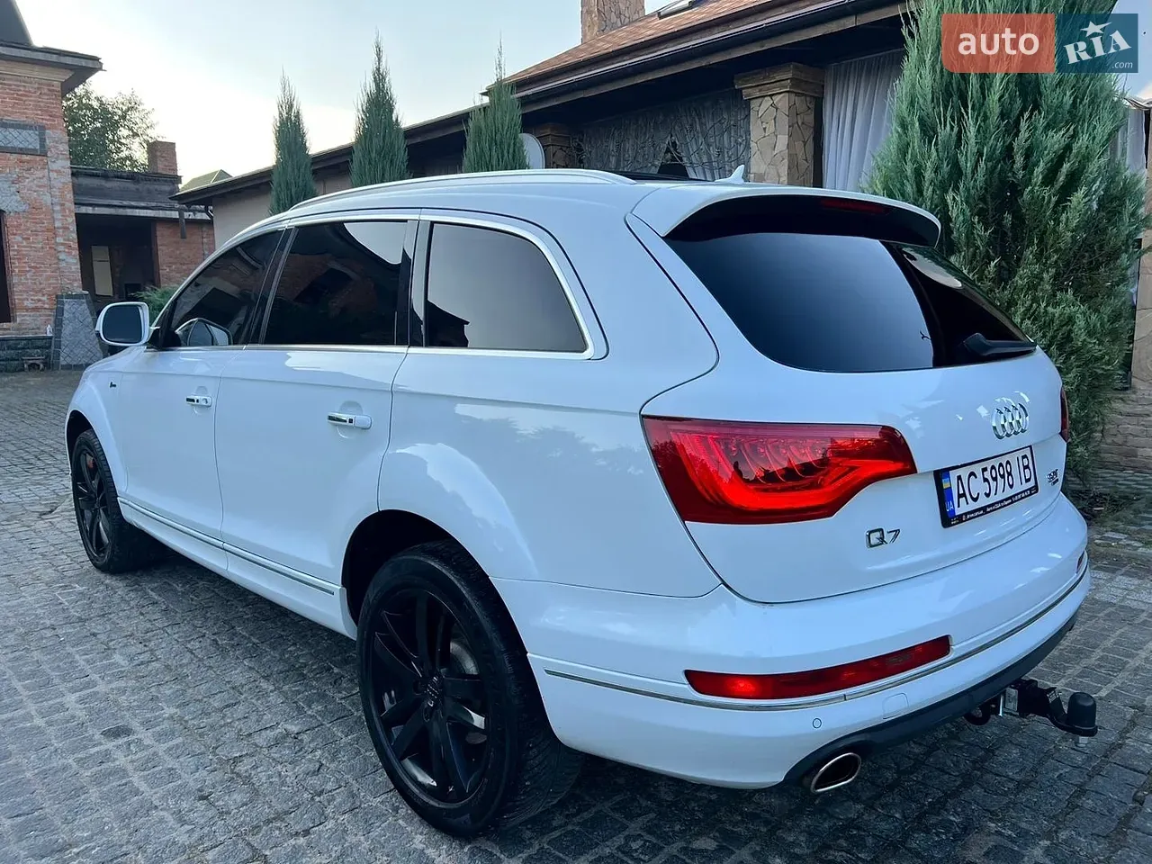 Audi Q7 2014 photo 4