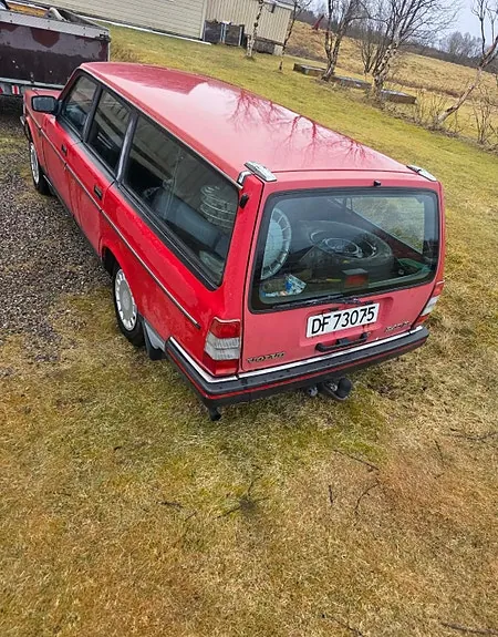 Volvo 240 1990 photo 3