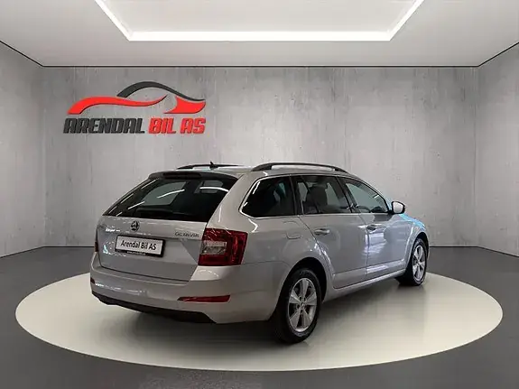 Skoda Octavia 2014 photo 5