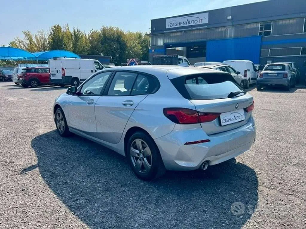 BMW 1 Series 2021 photo 3