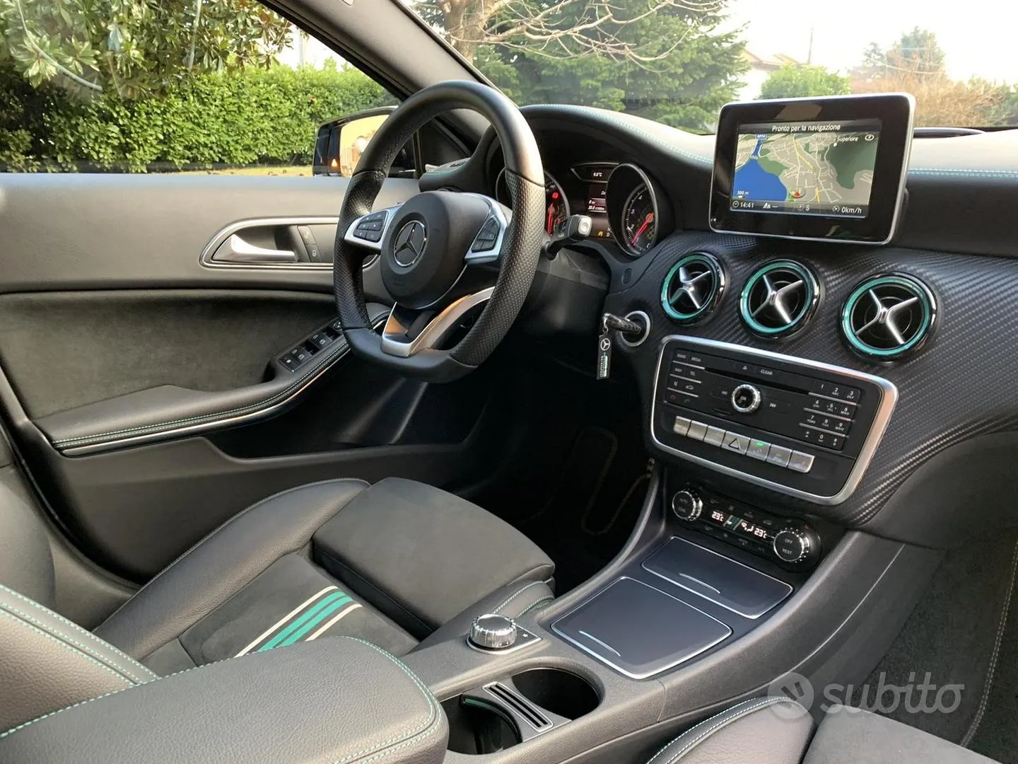 Mercedes-Benz A200 2016 photo 5