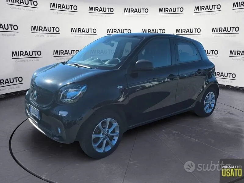 Smart Forfour 2018 photo 2