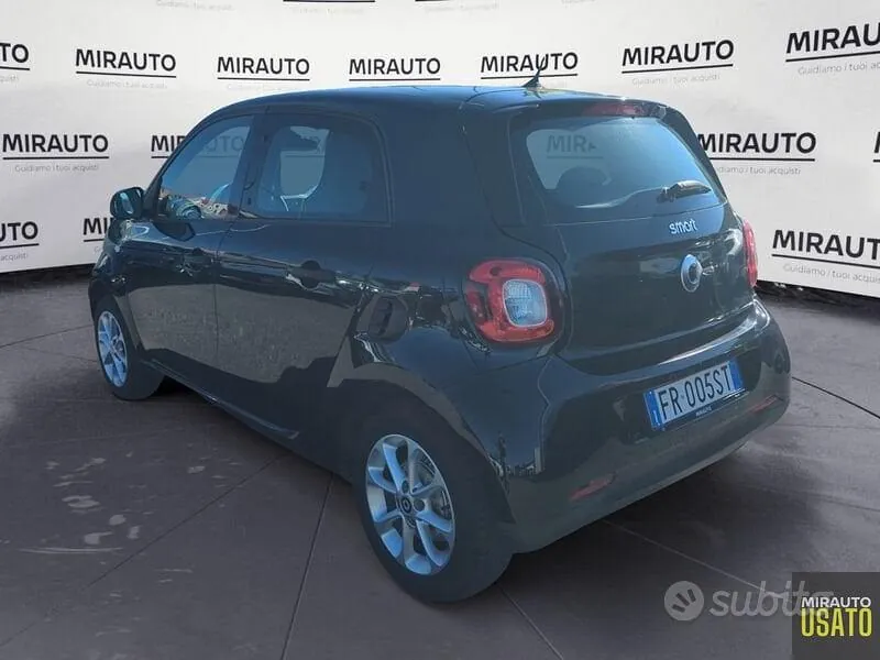 Smart Forfour 2018 photo 3