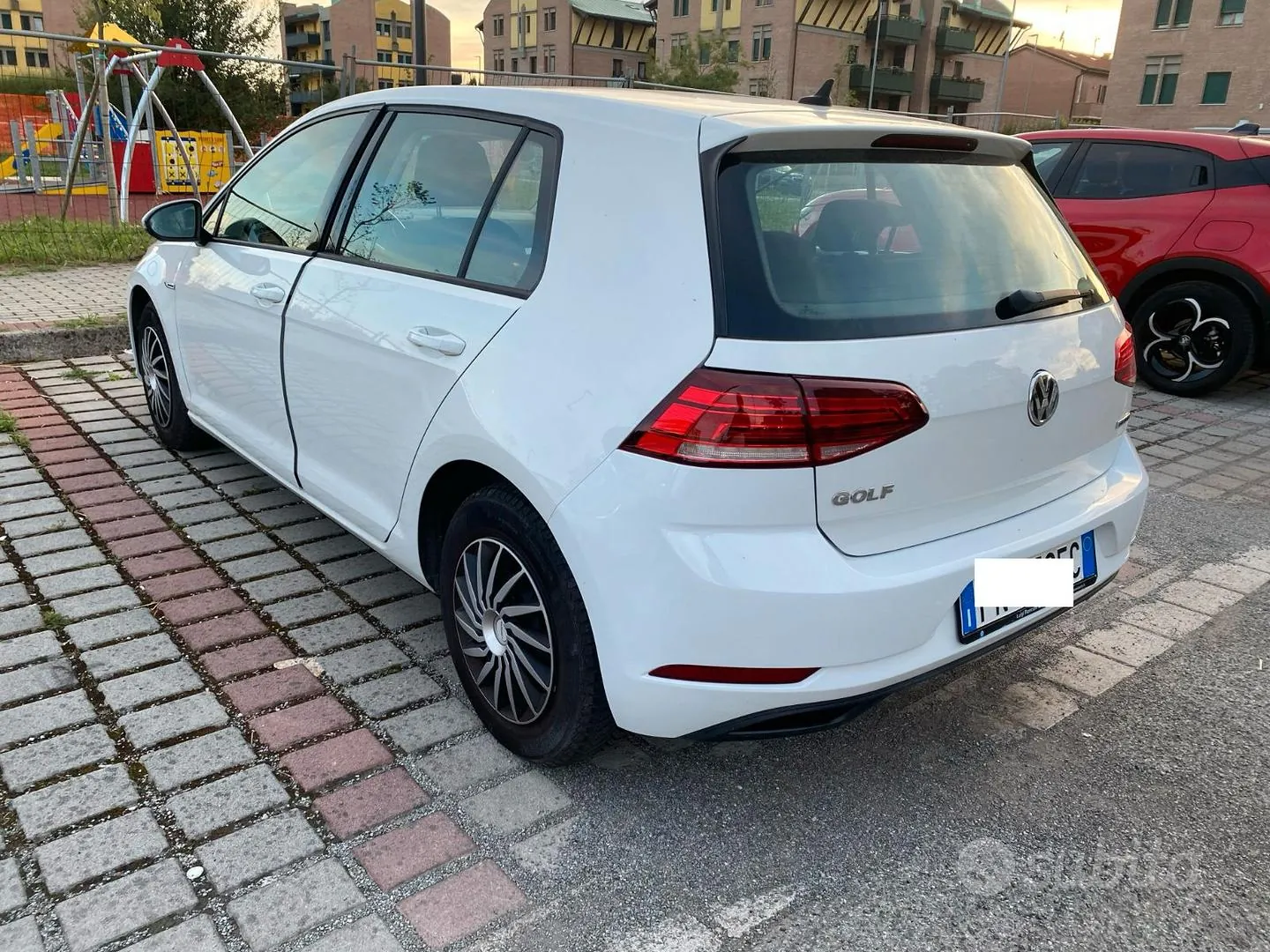 Volkswagen Golf 2018 photo 4