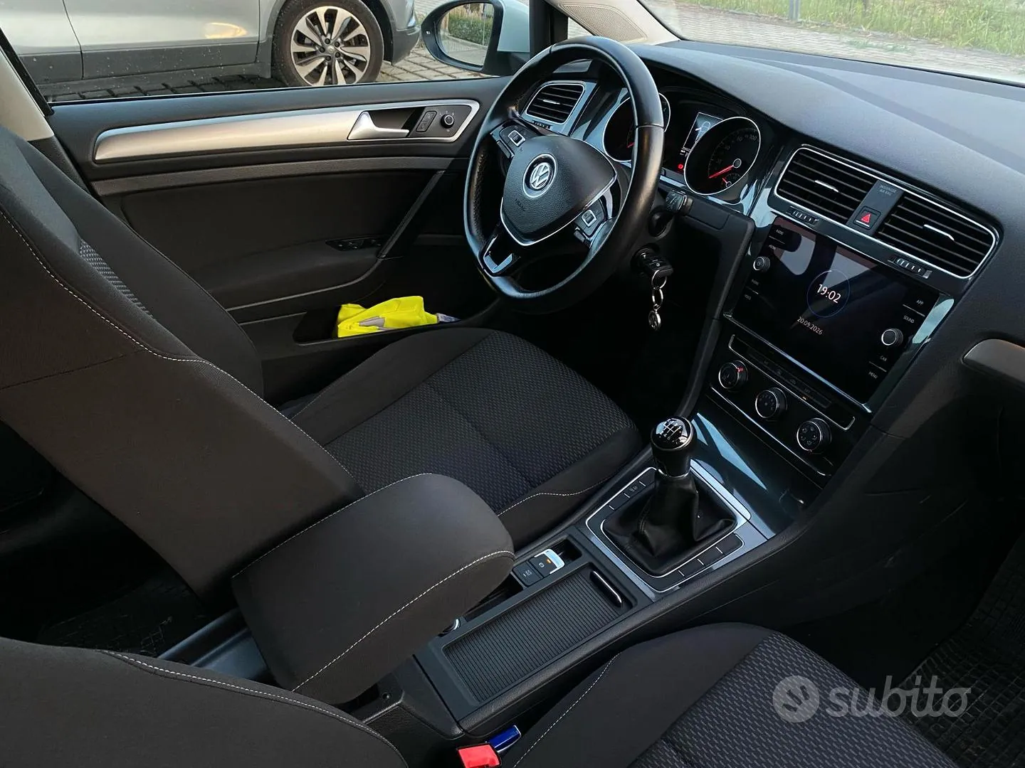 Volkswagen Golf 2018 photo 5
