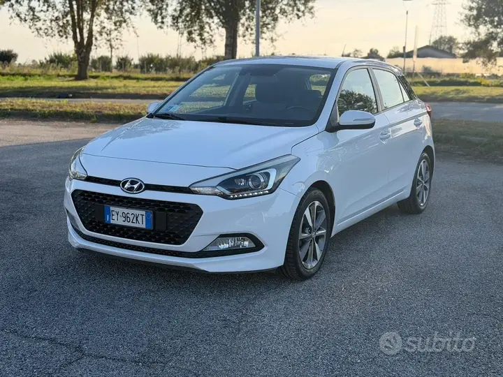 Hyundai I20