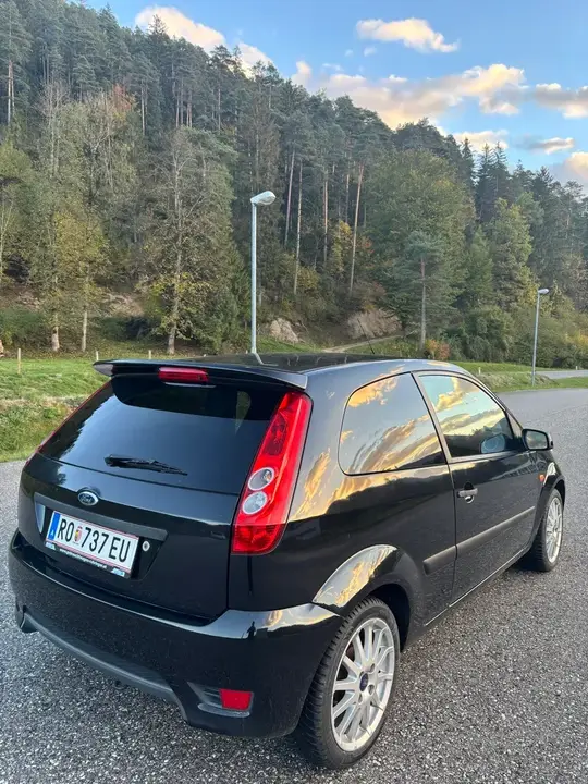 Ford Fiesta 2007 photo 3