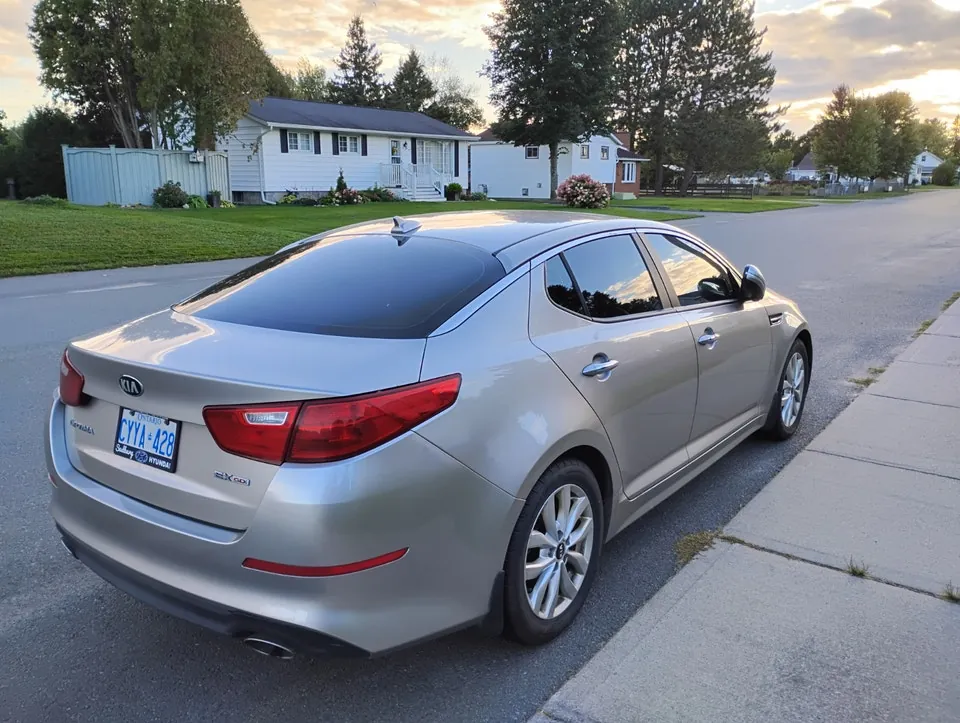 Kia Optima 2015 photo 5