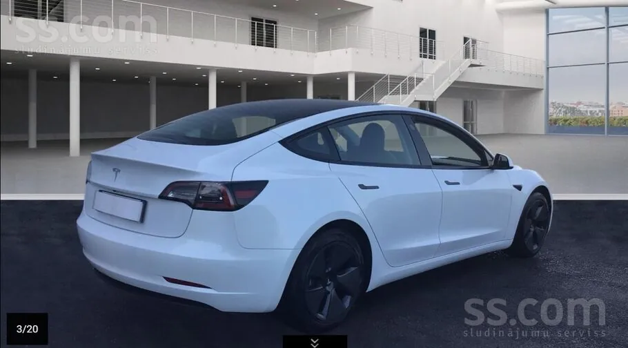 Tesla Model 3 2021 photo 2