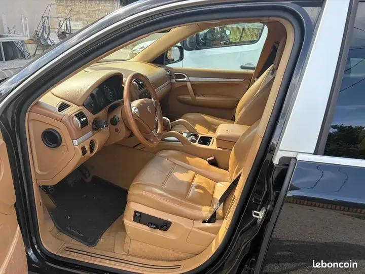 Porsche Cayenne 2008 photo 2