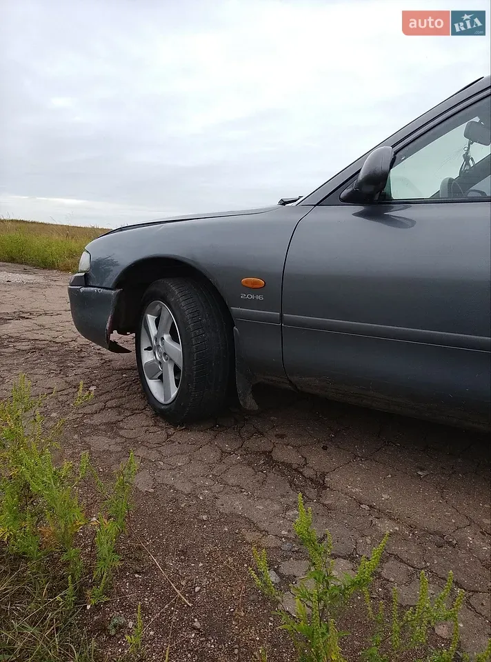 Mazda 626 1996 photo 3