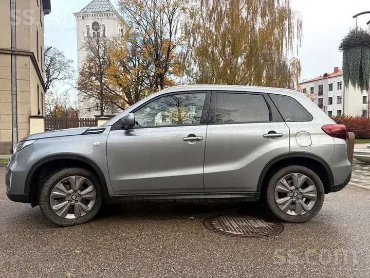 Suzuki Vitara 2022 photo 4