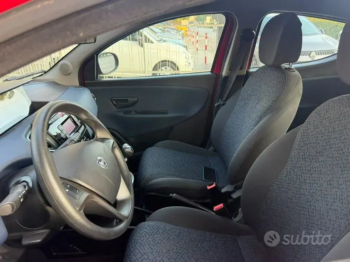Lancia Ypsilon 2024 photo 5