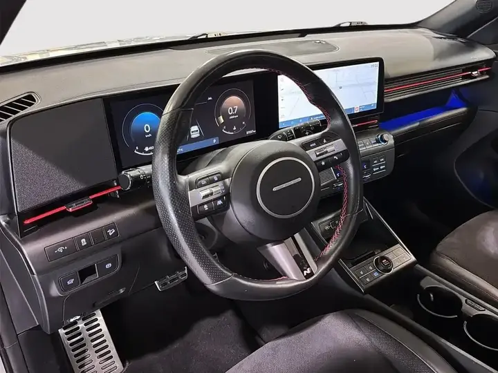 Hyundai Kona 2025 photo 4