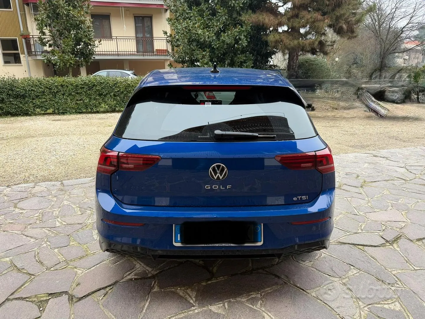 Volkswagen Golf 2025 photo 5