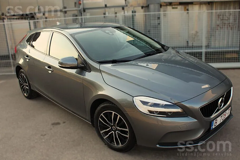Volvo V40 2019 photo 5
