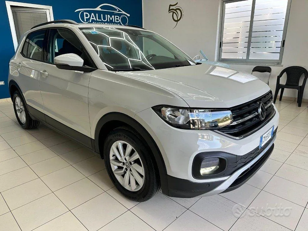 Volkswagen T-Cross 2023 photo 3