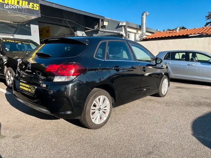 Citroen C4 2016 photo 3