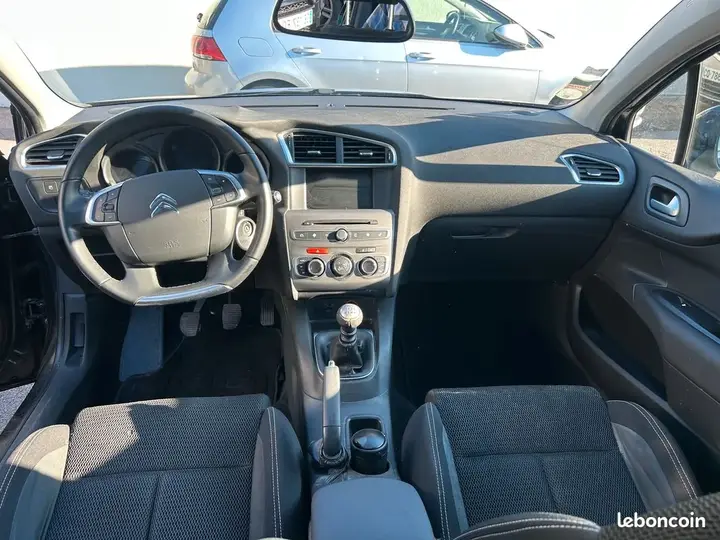 Citroen C4 2016 photo 4