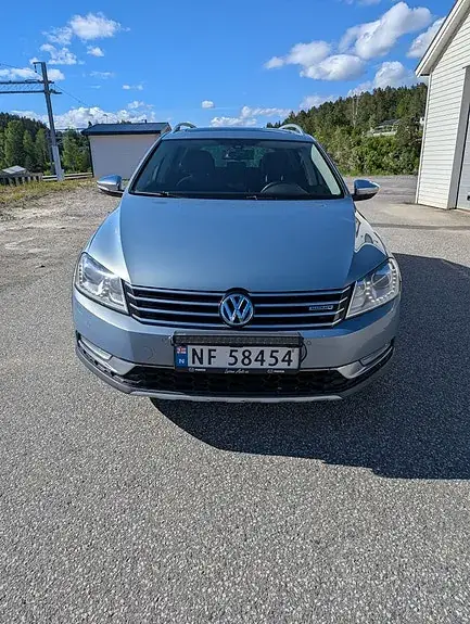Volkswagen Passat Alltrack 2013 photo 2