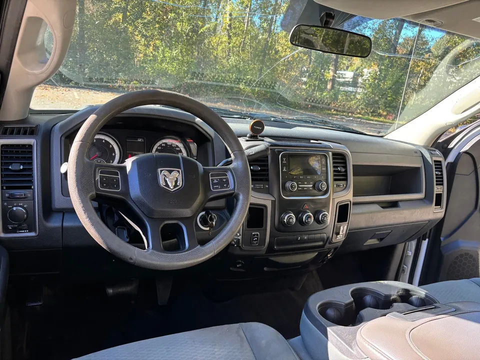 Dodge Ram 1500 2015 photo 3