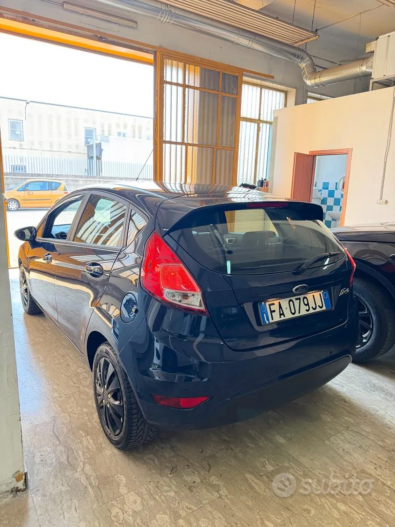 Ford Fiesta 2015 photo 5