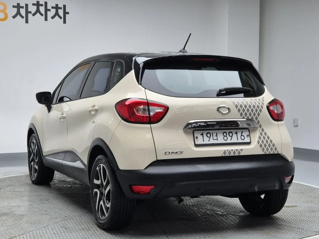 Renault Korea Qm3 2015 photo 2