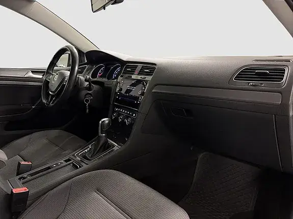 Volkswagen Golf I 2018 photo 5