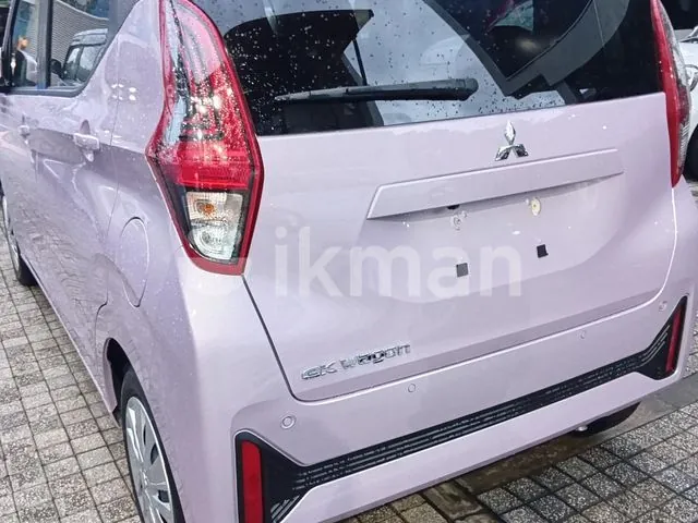 Mitsubishi Ek Wagon 2025 photo 3