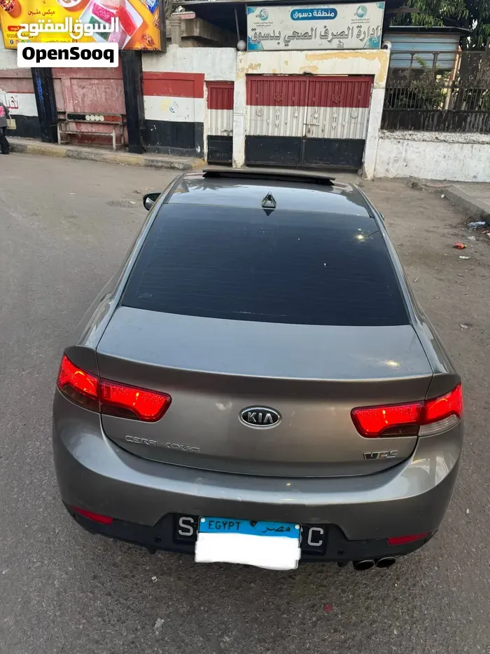 Kia Koup 2011 photo 4