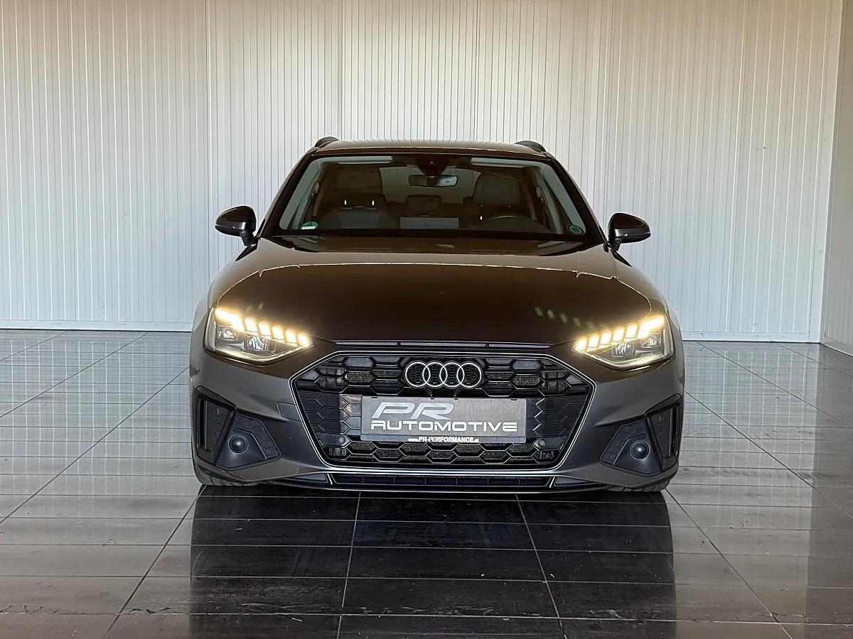 Audi A4 2023 photo 3