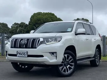 Toyota Land Cruiser Prado 2021 photo 2