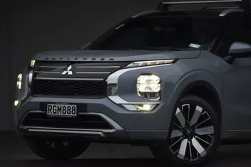 Mitsubishi Outlander 2025 photo 5