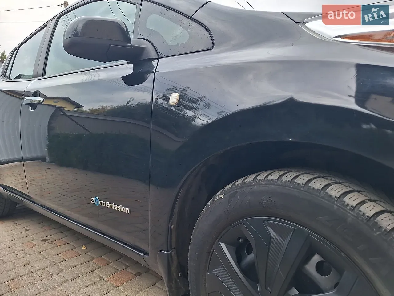 Nissan Leaf 2015 photo 4
