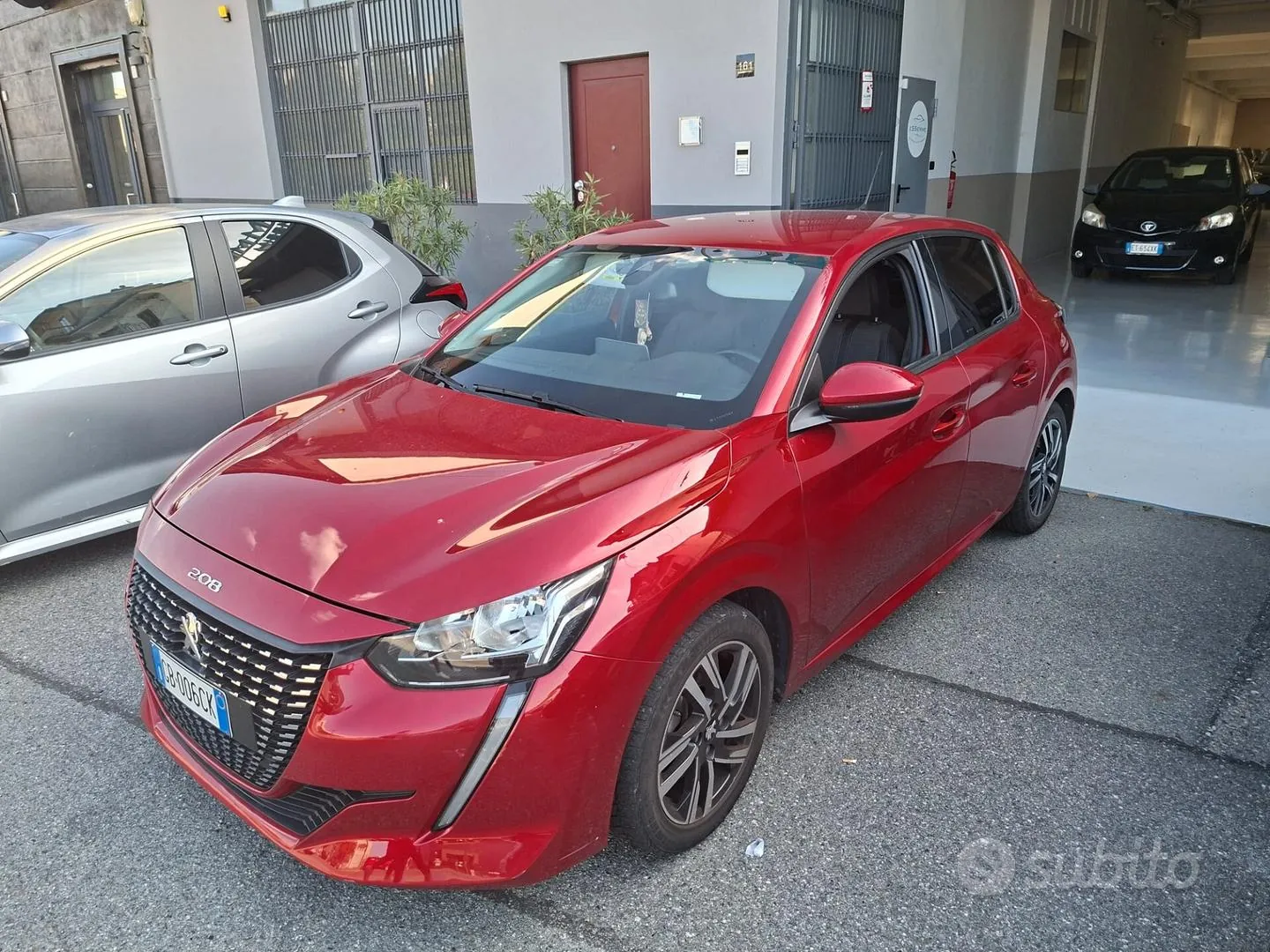 Peugeot 208