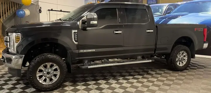 Ford F250 2019 photo 2