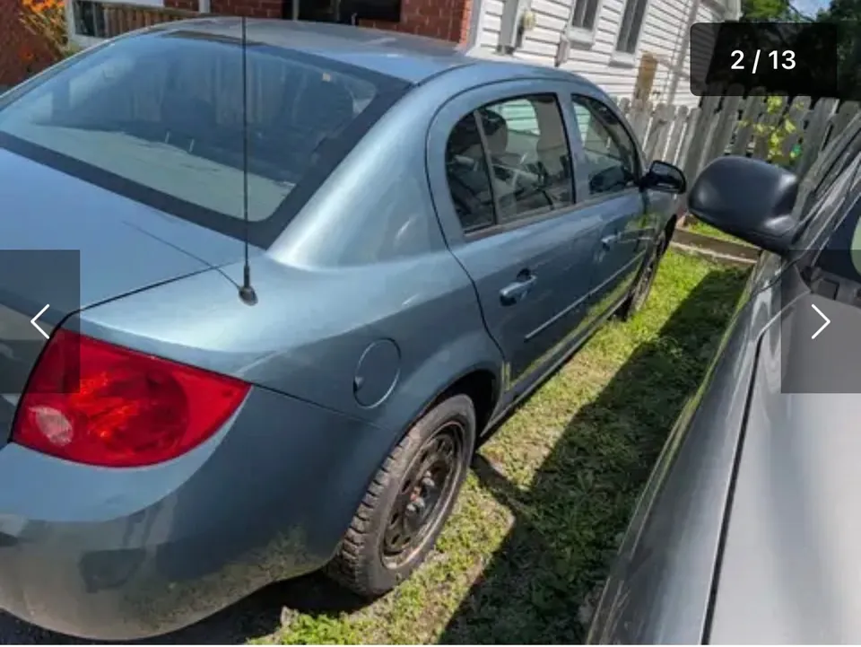 Chevrolet Cobalt 2010 photo 2