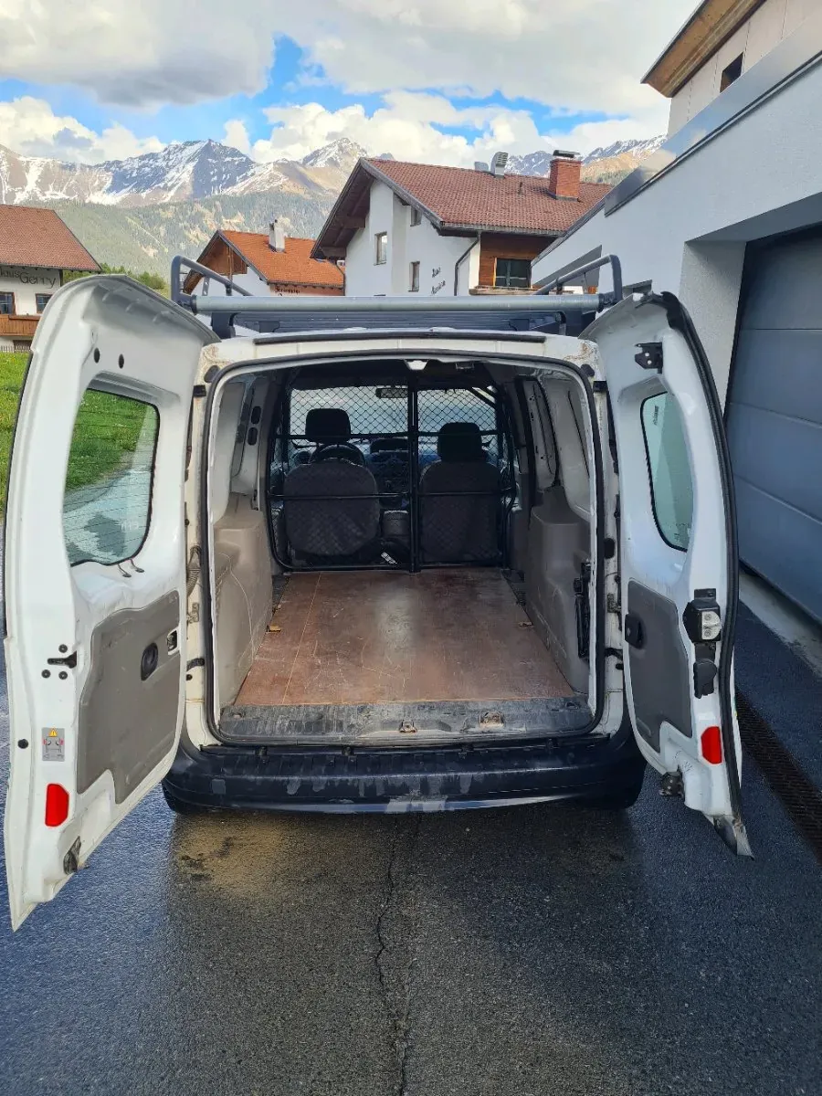 Renault Kangoo 2010 photo 2
