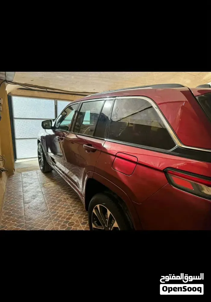 Jeep Grand Cherokee 2022 photo 2