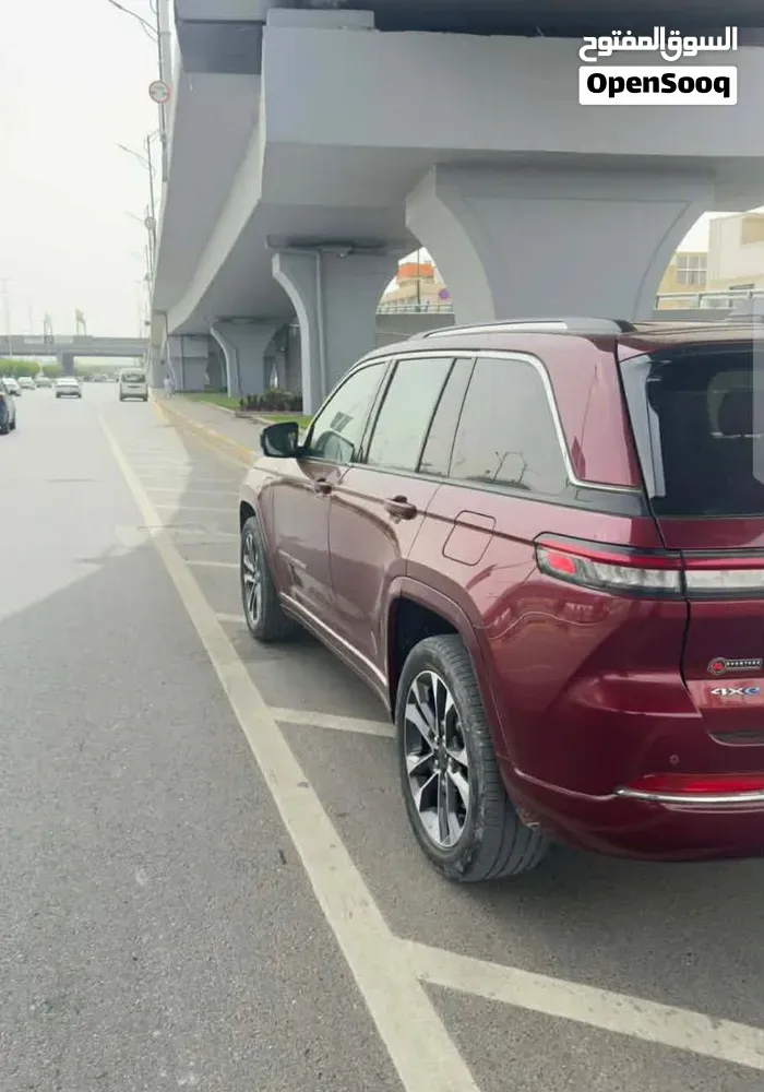 Jeep Grand Cherokee 2022 photo 4