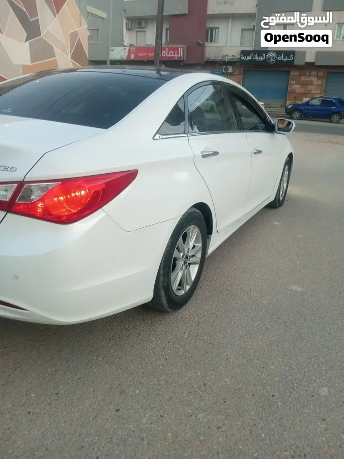 Hyundai Sonata 2012 photo 3