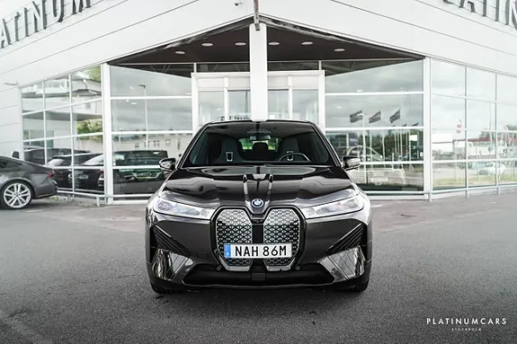 BMW Ix 2023 photo 3