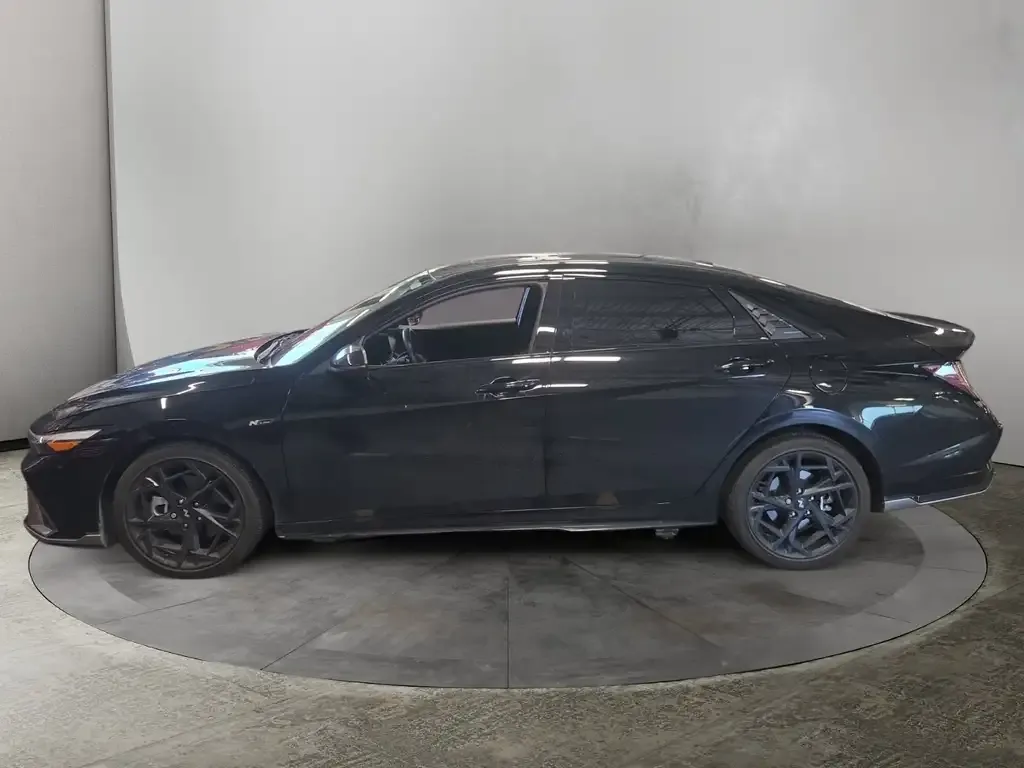 Hyundai Elantra N Line Ultimate 2025 photo 2